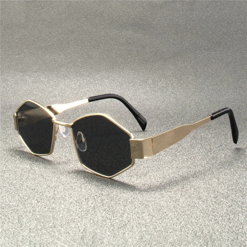 Vintage Punk Style Sunglasses  - Metal Photo Panel incelemesi ve fiyatı