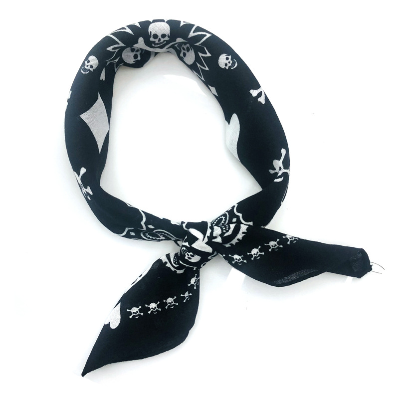 55cm White Black Red Skull Pok - Bandana Blank White incelemesi ve fiyatı